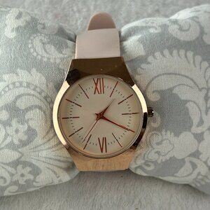 Ding Feng Ladies Watch, rosegold tone, pink strap, new battery